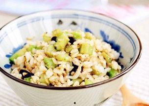 吃头孢可以吃凉瓜炒饭吗